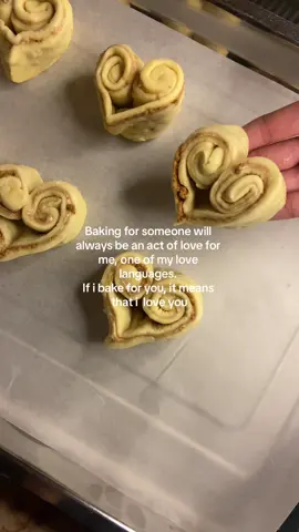 🤭❤️❤️ #foryou #fyp #lovelanguage #baking 