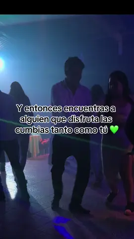 Y que el baile nos lleve al infinito 💃🕺bailando con #ElMejor ✨