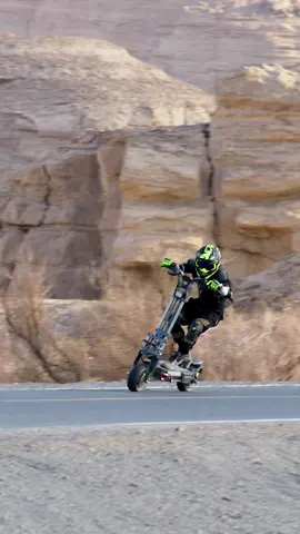 Transform Your Racing Experience with Langfeite H2 #electricscooter Engineered for Victory! Born for Racing!  #langfeite#escooter #trottinetteelectrique #escooterlife #scooterelectrico #escooters #electricscooters #adventure #adventurerider #adventures #adventuretravel #adventureculture #adventurebike #adventurejournal #adventuring #motorbike #motocross #micromobility #electricvehicle #patineteelectrico #scooterelectrique #patineteselectricos #monopatinelectrico #micromovilidad #movilidadelectrica #dualtron #offroading #scootereletrica