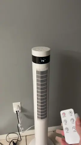 ¡Recomendación 10 / 10! Su ventilador sopla aire realmente genial, que es lo que necesito en el sexto piso. #nurse_marxx #cowsartowerfan #tiktokshop #honestreview #fan #tower #cowsar 