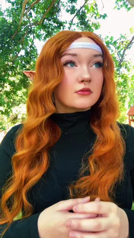 Happy to debut my Gwyn cosplay during Gwyn week!  Day 2 : Pyche ✨ #fyp #gwynweek2024 #gwynberdara #acotar #acotarcosplay #acosfcosplay #gwynethberdara #bookish #bookishcosplay 