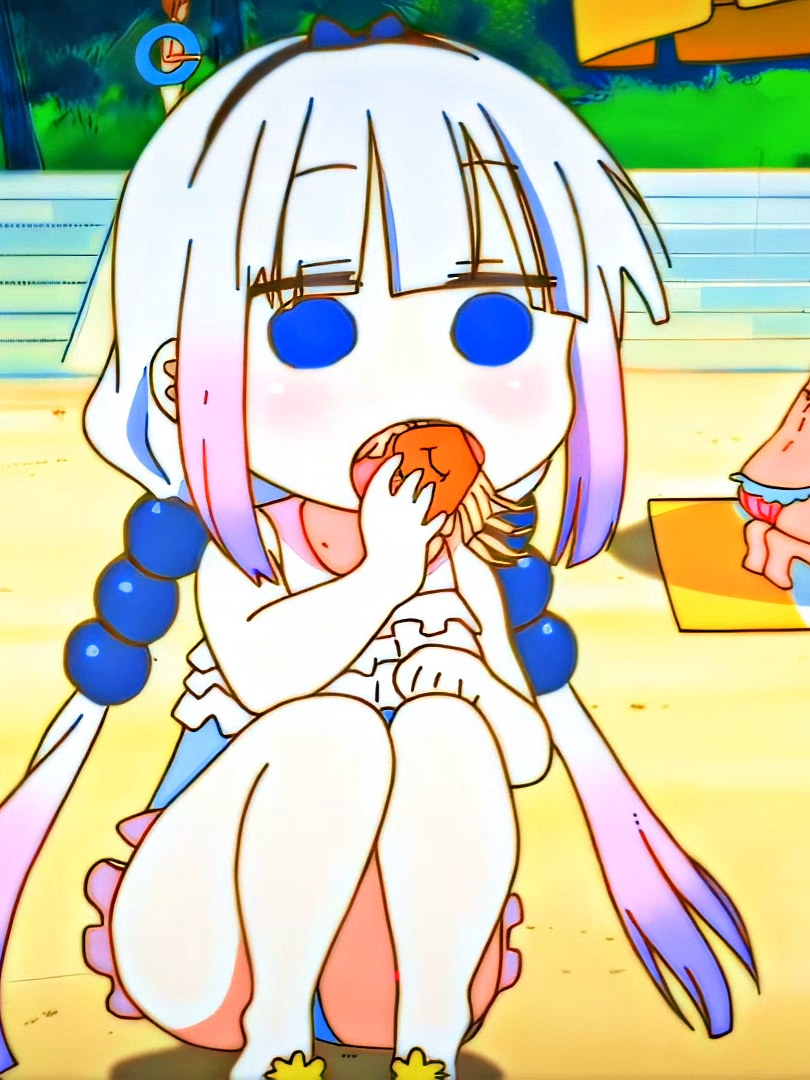 She really can eat everything 🤣 #kannakamui #kanna #kobayashidragonmaid #oniven #hanasq #shiosquad