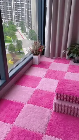 Friends who have balconies, living rooms, sofas, and bedrooms at home, please take a look. This carpet is suitable for all seasons and has a variety of colors to choose from. It looks good with any combination. It is very comfortable to lay it by the bed and walk barefoot.#Splicing mat Recommended products