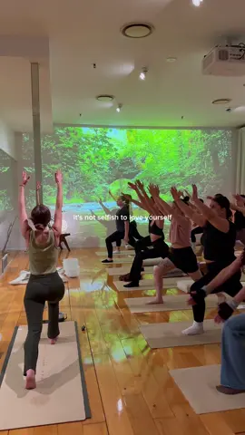 Auckland Girl Gentle Yoga + Sound Healing Event 💕🌸🧘‍♀️✨ I love these events! They are such a good way to unwind and connect after a busy week at work, surrounded by other likeminded wāhine 🫶 If you would like to join some of our Auckland Girl events, make sure you follow us over on instagram. Link in bio ✨ #aucklandgirl #aucklandgirlnetwork #girlssupportinggirls #connectingwomen #friendship #wāhine #aucklandevents #auckland #newzealand #yoga #soundhealing #healingera #loveyourselffirst 