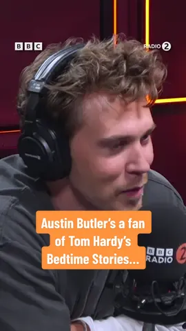 Wasn’t ready for this 😅 @CBeebies #austinbutler #jodiecomer #tomhardy #bikeriders #zoeballbreakfastshow #cbeebies #bedtimestories 