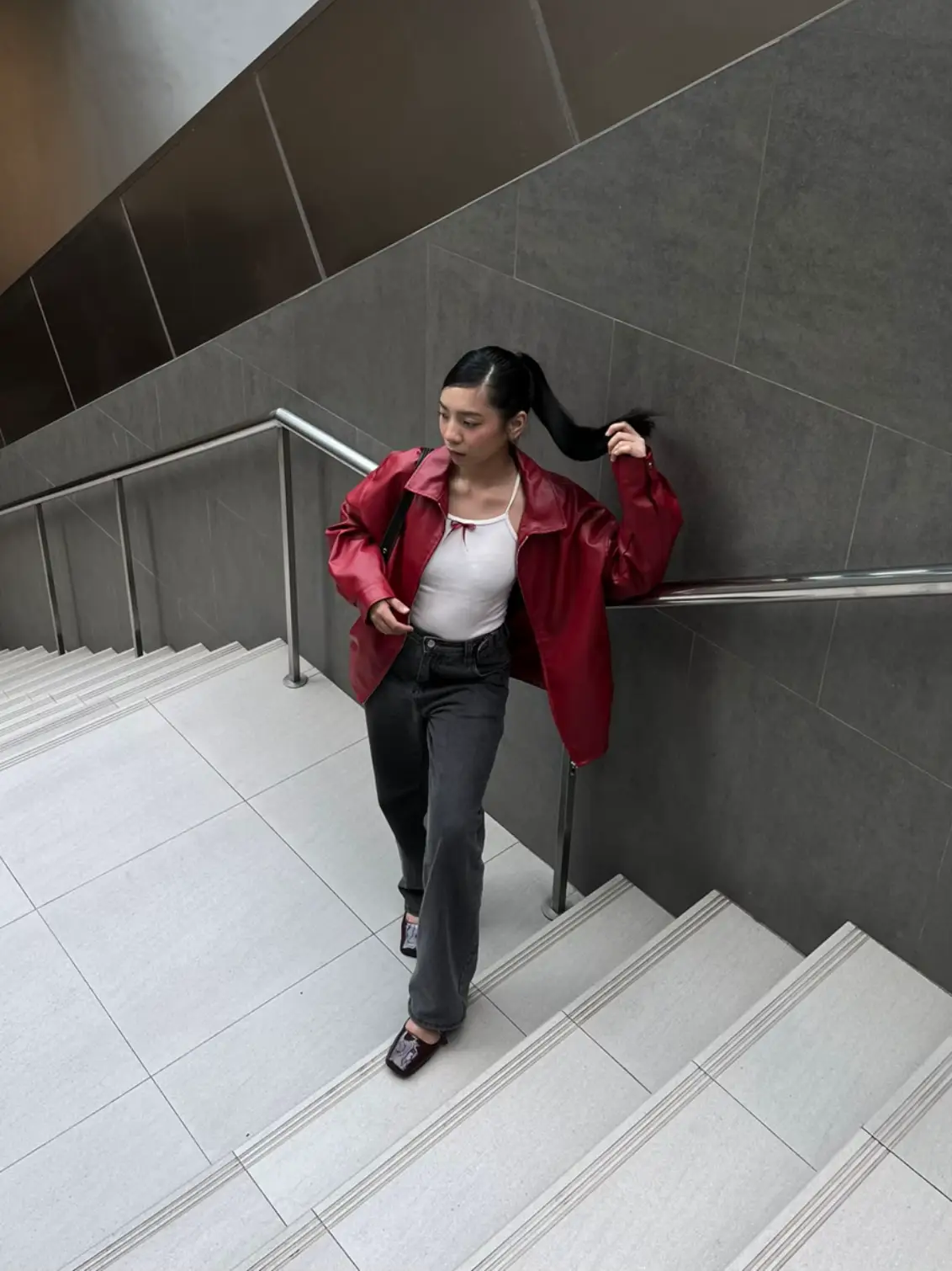 #OOTD #dripcheck #fashiontiktok #outfitinspo #StreetStyle #fashiontok #fitcheck #redoutfit #makati #poseideas #wlw 