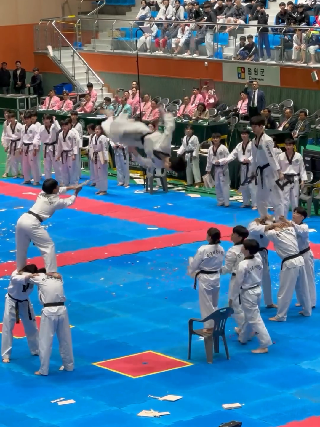 Sky-High Taekwondo Kicks (IG🎥: @detail_poomsaeteam) #Unreel #Extreme #Taekwondo #Martialarts #Kick