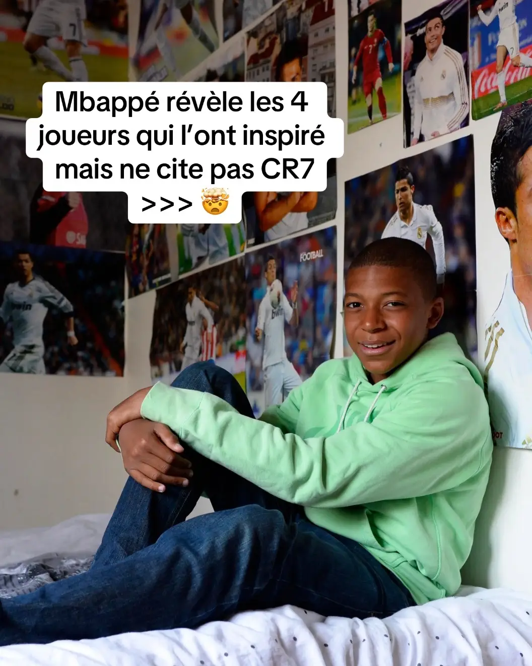 #mbappe #cr7 #cristiano #ronaldo #cristianoronaldo #messi #neymar #buffon #sergioramos 