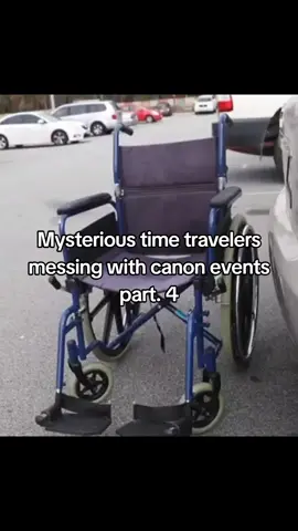 Crippling depression canon event disrupted why did the man in the black suit try to swing at Idubbbz? #fypage #idubbbz #mysterioustimetraveler #viral #meme #memes 