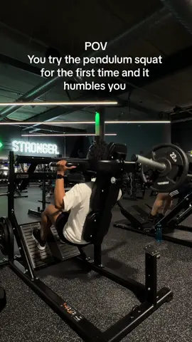 Who made the pendulum squat? I didnt even make it to the 3rd rep 😂#pendulum #squat #squatsworkout #gymfail #gymfails #GymTok #fyp #fypage 