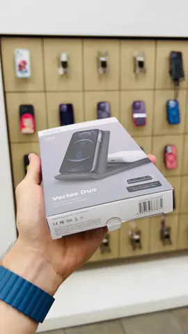 ¡Haz más en menos tiempo con nuestro cargador inalámbrico duo! Ya no tendrás que preocuparte por quedarte sin batería en tu celular o tus AirPods. Con nuestra solución de carga dos en uno, puedes mantener todos tus dispositivos completamente cargados y listos para usar en cualquier momento. ¡La simplicidad nunca ha sido tan poderosa! 🔌📱 #CargaInteligente #FixPhoneTech #TechSolutions #arreglodecelularesmedellin #dañoelcelular #medellincolombia 