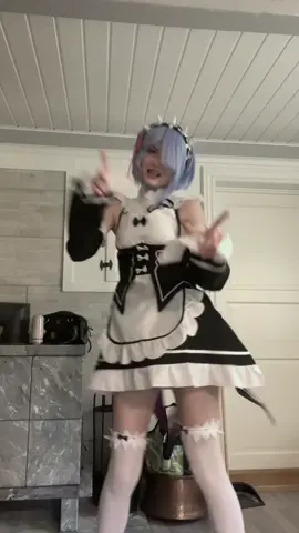 The urge to buy new a new cosplay when one arrived😟 #remrezero #remrezerocosplay #rezero #rezerocosplay #remcosplay #cosplaydance #egirl #cosplaydance #dance 