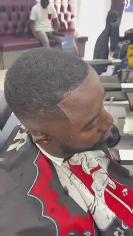 Am I valid👀 #barber #barbershop #barberlife #haircut #haircare #fade #fyp 