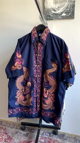 Yazlık Gömleklerimize Instagram adresimizden veya Bakırköy mağazamızdan ulaşabilirsiniz ⚡️ #vintage #deri #ceket #bakırköy #retro #90s #vintagestyle #vintageshop #80s #vintagestyle #vintagefashion #vintageclothing #oldschool #dericeket #biker #90sfashion #80sfashion #80sfashionthrowback #rock #old 