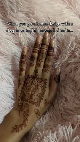 Here's some more mendhi/henna design inspo for you all!! Can anyone else relate to the mendhi design? If so you should also get it!!! 😂🤣 mendhi artist: @Mominah  Book her if you're based in Glasgow, she uses high quality mendhi, has reasonable prices and can travel to you!!  #eidmendhi #hennaart #hennainspo #mendhiinspo #mendhi2024 #uniquehenna #hennaartist #mendhi #bushrathebaddie 