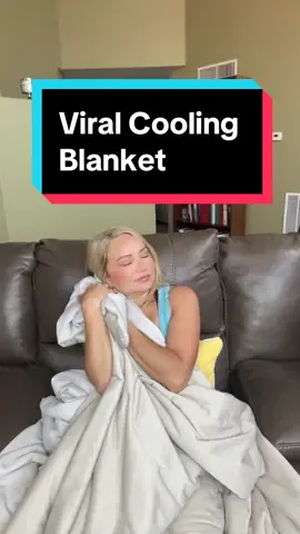 The viral cooling blanket 😴💤#cooling #blanket #tiktokshopsummersaie #tiktokshop #checkthisout #coolingblanket #tiktokshop #hotsummer #comfortablesleep #tiktokmademebuyit 