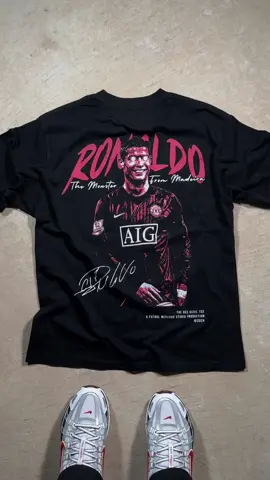 This CR7 tee 👹 > #cr7 #ronaldo #youngronaldo #ronaldoedit #reddevil #viral 