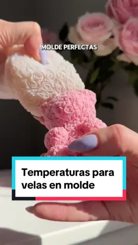 Velas en molde perfectas, debes conocer estas temperaturas. Recuerda que existen muchas variantes y por eso siempre debes consultar a tu proveedor. Siguenos si deseas conocer mas tips sobre velas 🕯️ #candles #velasartesanales #velasdesoya #velasdemolde #moldesdesilicona #ceradesoja #ceradealtopuntodefusion #puntodefusionvelas #velasparaprincipiantes #temperaturaideal 