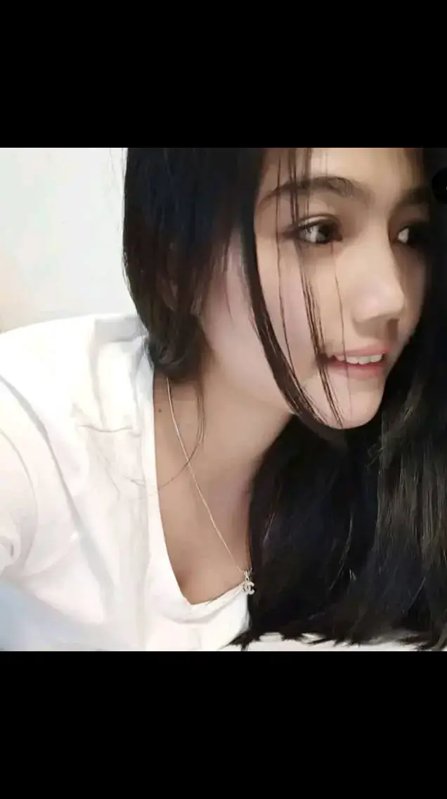 terkadang meninggalkan seseorang itu bukan karena sudah tdk cinta,mungkin hatinya sudah terlalu lelah untuk memaafkan kesalahan yg sama.!!