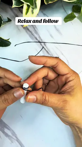 Say hello! 👋🏼 #satisfyingvideosdaily #tropicalearrings #roadto10k #growth #summervibes #tiktokshop 