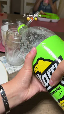pizza, wings, & @Starry 🤩🤩🤩 YUM #dinnertime #fyp #drinkstarrylemonlime #bestsoda #sodatok 
