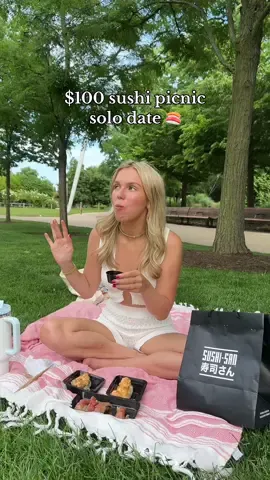 $100 sushi picnic solo date! I had a big giftcard lol  #dayinmylife #sushilover #mukbang #sushilover #sushi #picnicdate #solodate #solodateideas #chicagotiktok #chicagorestaurants #picnicaesthetic 