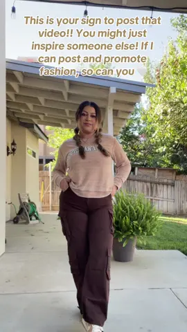 If you were wondering if these cargo pants fit cute, then let me tell you they do!! They do run small since the fabric does not stretch so i recommend you size up. I loved all the pockets and the draw strigns!! You will love them too! #cargo #cargopants #cargopantsoufit #outfit #fashion #thickgirl #selflove #fashioncreator #contentcreator #dealsforyoudays 