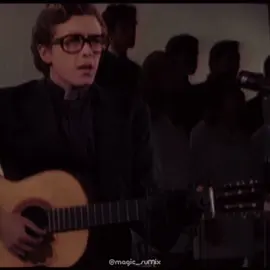 Mi viejo - Piero #miviejo #piero #padres #abuelos #sentimientos #amor #guitarra #clasica #dedicadesa #pacion #popular #feed #soloparati #viral #soloparatitiktok #fallecimiento💔 #recomendaciones 