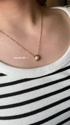 Replying to @cinnamon PEARL OBSESSION ✨ my necklace EVERY. SINGLE. DAY 🫣 #notsponsored #nontarnishnecklace #hbjewelry 