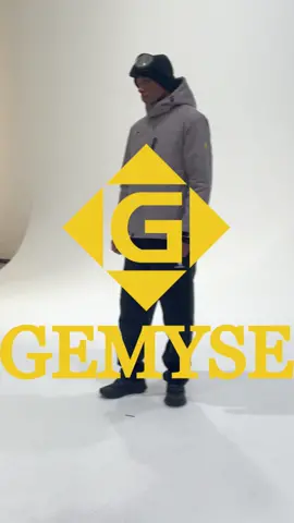 😁Light Grey Jacket photoshoot.If U like it,click below to check it out.#gemyse #amazon #tiktokshop #foryou #foryoupage #fpy #ski #jacket #outdoorgear #winterfashion #fypシ゚viral 