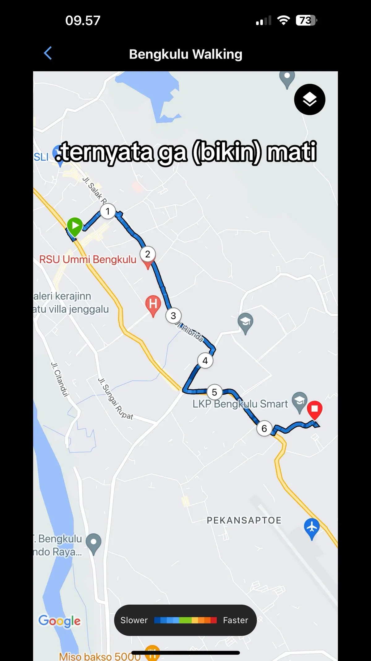 .7km, celana panjang hitam, jersey, hoodie hitam, panas terik . ekspetasi: overheat, heatstroke, die realita : ga (bikin) mati juga ternyata