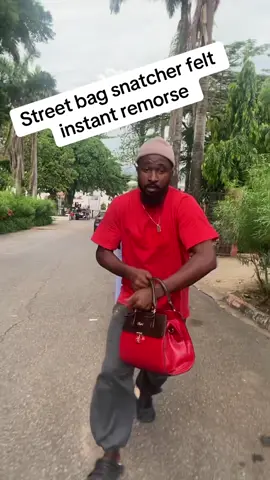 Instant remorse by a street bag snatcher. #foryou #fypシ゚viral #foryourpage #goldencoin #trending #UK #USA #germany #malaysia 