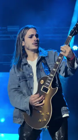 por favor lo desquiciado que estás @Patricio Sardelli te amo 🍷 #airbag #recital #rock #parati #fyp #vivamoselmomento 