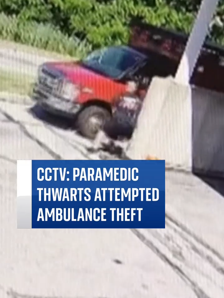 🚑 A suspect who attempted to steal an ambulance was overpowered by a paramedic who managed to get control of the steering wheel after jumping into the vehicle through an open window #Paramedic #Ohio #Ambulance #Theft #Vehicle