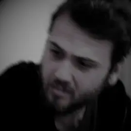 💔.#fyp #foryou #sad #7epull #viral #viralvideo #explore #Love #sadstory #smile #boy #yamaç #yamaçkoçovalı #arasbulutiynemli #vartolu #vartolusadettin #cukur #الحفرة #sena #kurdish 
