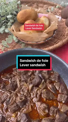 Sandwish de foie #sandwish #foiesauté #lacuisineguineen🇬🇳 #🇳🇱 #🇪🇸 #streetfoodguinée #🇪🇸 #🇵🇹 #guineenne224🇬🇳 #🇨🇦 #🇩🇪 