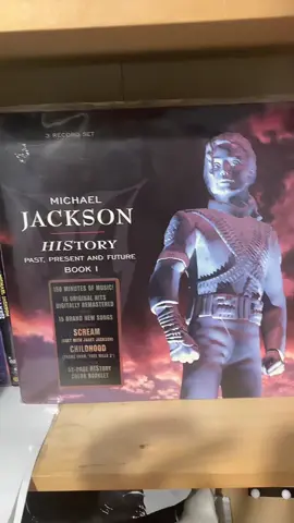 HIStory, original vinyl 1995. one of the rarest items of my collection🤩. with 52 pages booklet, 3 LP #michaeljackson #kingofpop #michaeljacksoncollector #michaeljacksonhistory 