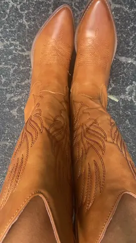@BelovelyShoe 