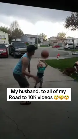 #roadto10 #teamwork #following #teamworkmakesthedreamwork #follow me like my videos #followtrain #father #son #basketball #basketballchallenge #basketballtiktok #fatherandson #fatherandsongoals #roadto10kchallenge 