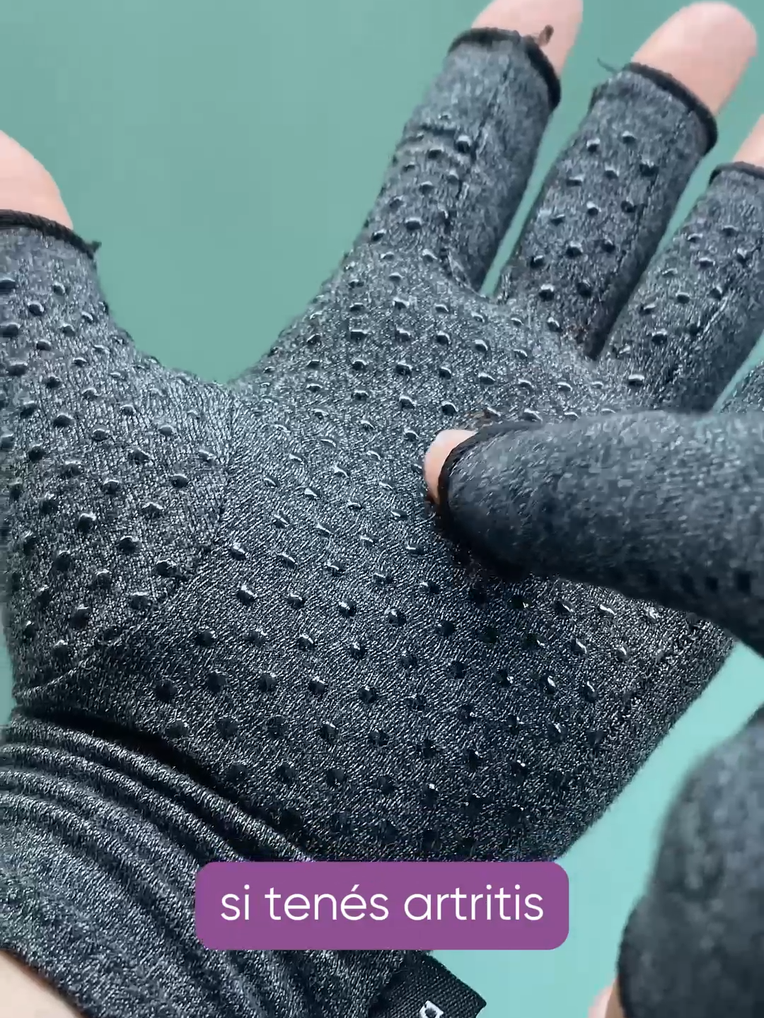 ¿Sufrís hinchazon en tus manos y dedos? ¿Molestias y dolor de muñeca? Entonces estos guantes de compresión son ideales para aliviar todos esos dolores. Disponible en todo Uruguay! #tunelcarpiano #artritis #guantesdecompresion #wilmaconfort #uruguay #emprendimientouruguay