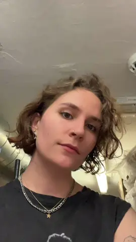 the light was a paid actor #ForYourPride #lgbtq #wlw #lesbiansoftiktok 