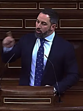 Abascal lo dice claro a la izquierda cadena perpetua para los criminales ! 💪🏻🇪🇸 #abascal #españa #vox #politica #ley #pedrosanchez #patriota #vivaespaña 