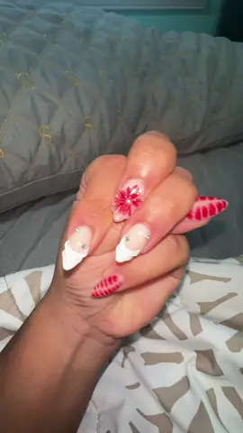 new grabbers whadya think #nails #foryou #fyp #design 