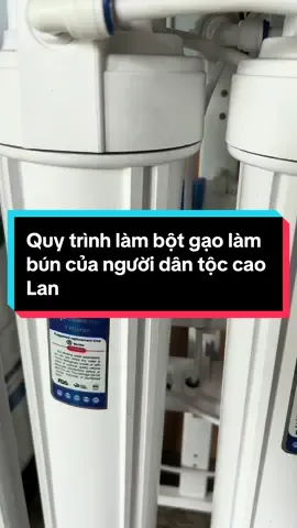 NGÂM GẠO BẰNG NƯỚC LỌC . SẠCH SẼ TỪ CÔNG ĐOẠN SẢN XUẤT.THÀNH PHẦN BỘT LÀ NGUYÊN GẠO KHÔNG CÓ BẤT CỨ PHỤ GIA HOÁ HỌC GÌ. VÌ CÁCH LÀM BỘT GẠO LÀM BÚN CỦA DÂN TỘC CAO LAN ĐÃ CÓ TỪ RẤT NHIỀU ĐỜI RỒI.ĐÂY LÀ SẢN PHẨM NÔNG SẢN SẠCH #@hoangvanhoang#thichanbun 