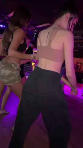 Men in Black @Jessica✨ @sydney @Will Smith #eclewisvillle #linedancing #meninblack #willsmith #dfw #dallastx #tiktok #viral #countrybar #trending #popular #hotgir🔥💋 #texasgirl❤️🤍💙 
