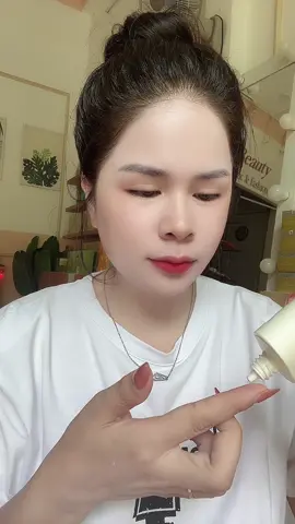 Thoa vài lớp kem chống nắng mà da vẫn căng #galylincollagensunscreen 