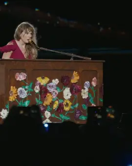 Taylor Swift - You're On Your Own, Kid (Live from Taylor Swift | The Eras Tour) #taylorswift #youreonyourownkid  #midnights  #theerastour #theerastourtaylorswift #liveperformance #movie #taylorsversion #taylorswifterastour #erastour #rlitocesar #fyp #parati @Taylor Swift 