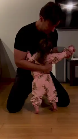 A Day in the Life of a Surgeon Dad 👨‍⚕️👨‍👧‍👦. Ever wondered what a typical day looks like for a surgeon who’s also a dad? Here’s a glimpse into my world! #DayInTheLife #SurgeonDad #FamilyLife