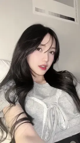 Hót hòn họt #xuhuong #fly #fl #foryou 