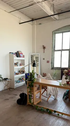 My favorite place 2 be <333 my art studio 🎨🖼️🪴🌱🌼 #artstudio #lana #fypage 